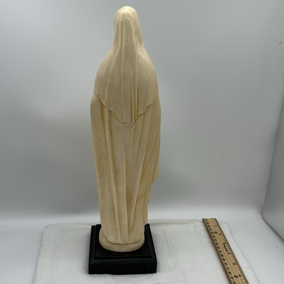 Antique/Vintage Gino Ruggeri Bianchi Sacred Heart of Mary Alabaster Sculpture - Picture 9 of 14